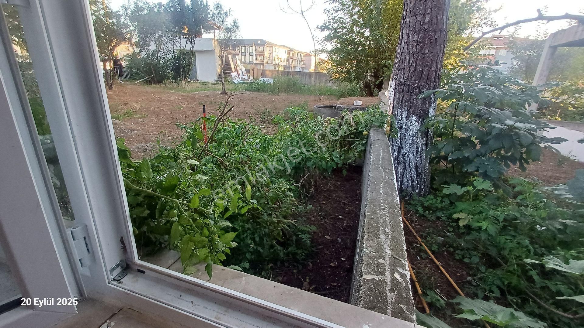 Re/max Mavi Birsen Çulha'dan Yeşillikler İçinde Daire Fiyatına Villa - Görsel 19