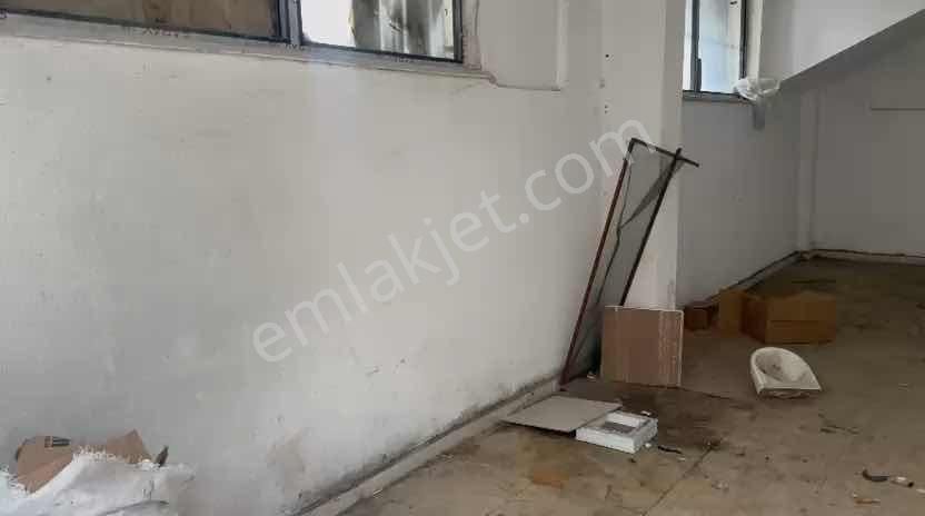 Atatürk Mahallesinde 4 Cepheli Kiralık Geniş Dükkan - Görsel 10