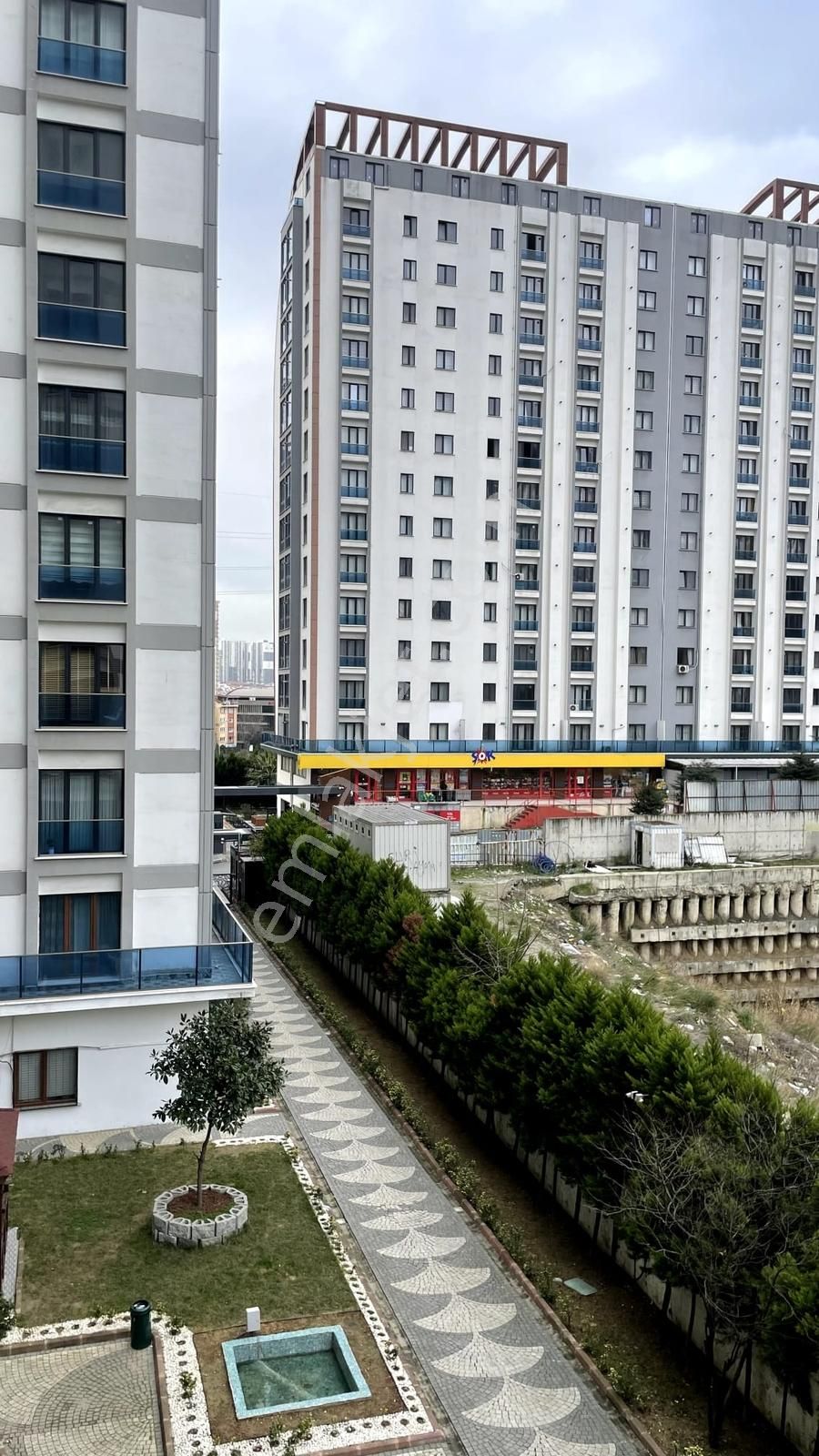 Mavera Ahsen Sitesinde Metrobüse Yakın Boş Kiralık Daire - Görsel 6