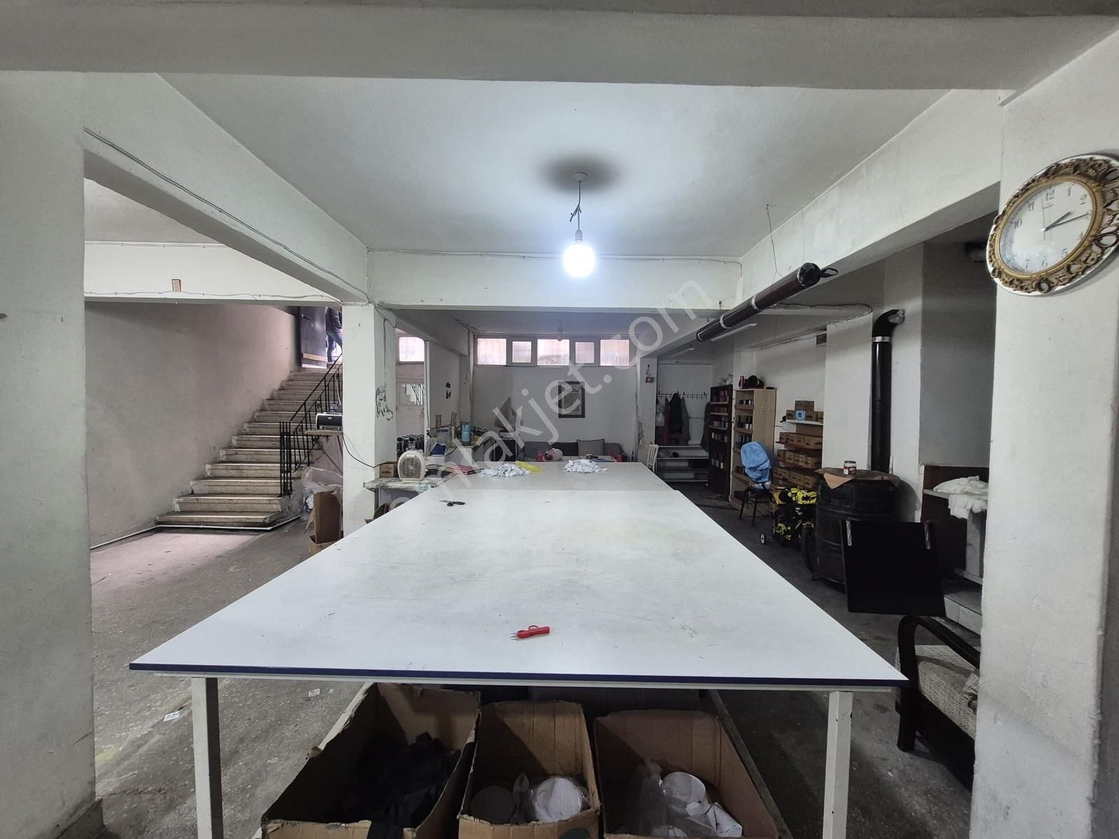 Satılık Kiracılı 125 M² Dükkan Yenibosna Zafer Mah. - Görsel 4