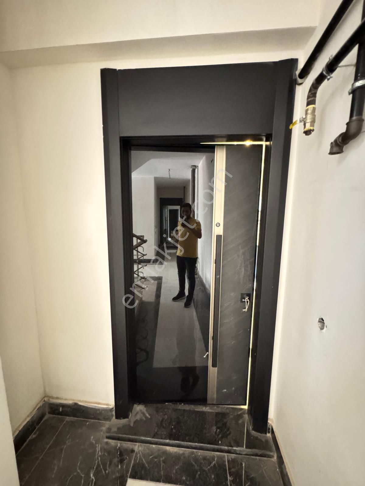 Emrah Çiftci'den Uluırmak Mah.ahmet Özcan Cad.yanı Satılık 3+1 Lüks Daire - Görsel 19