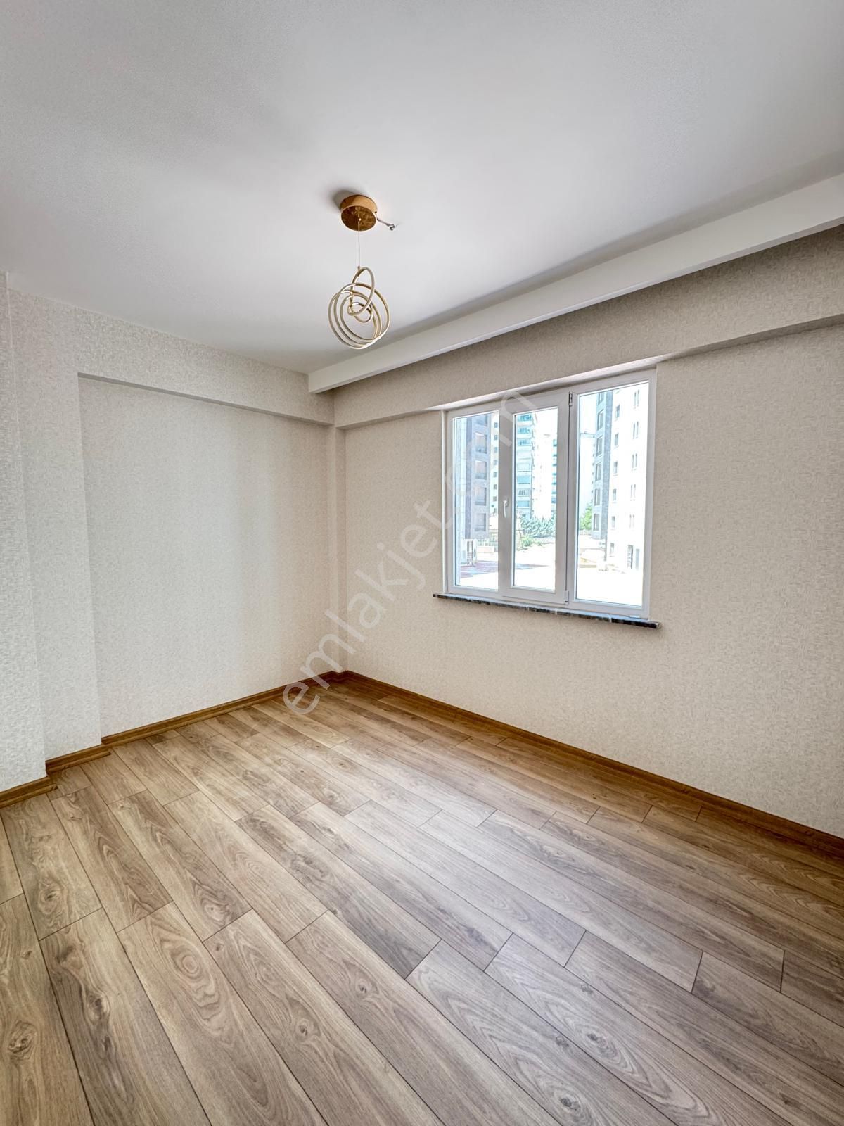 Emrah Çiftci'den Uluırmak Mah.ahmet Özcan Cad.yanı Satılık 3+1 Lüks Daire - Görsel 7