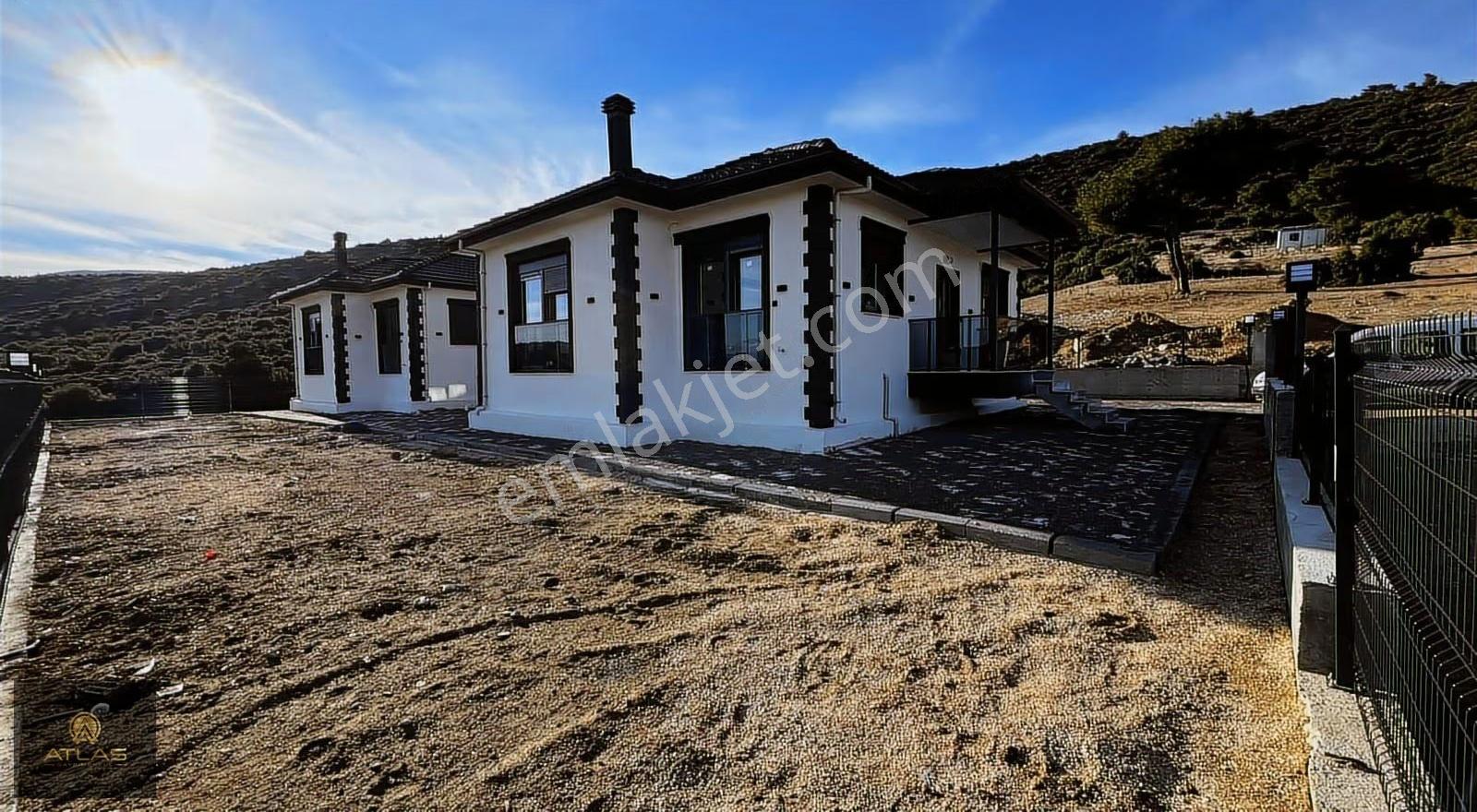 Atlas Emlak'tan Yeşilyayla Mah. Satılık Villa Ve Parseli - Görsel 9