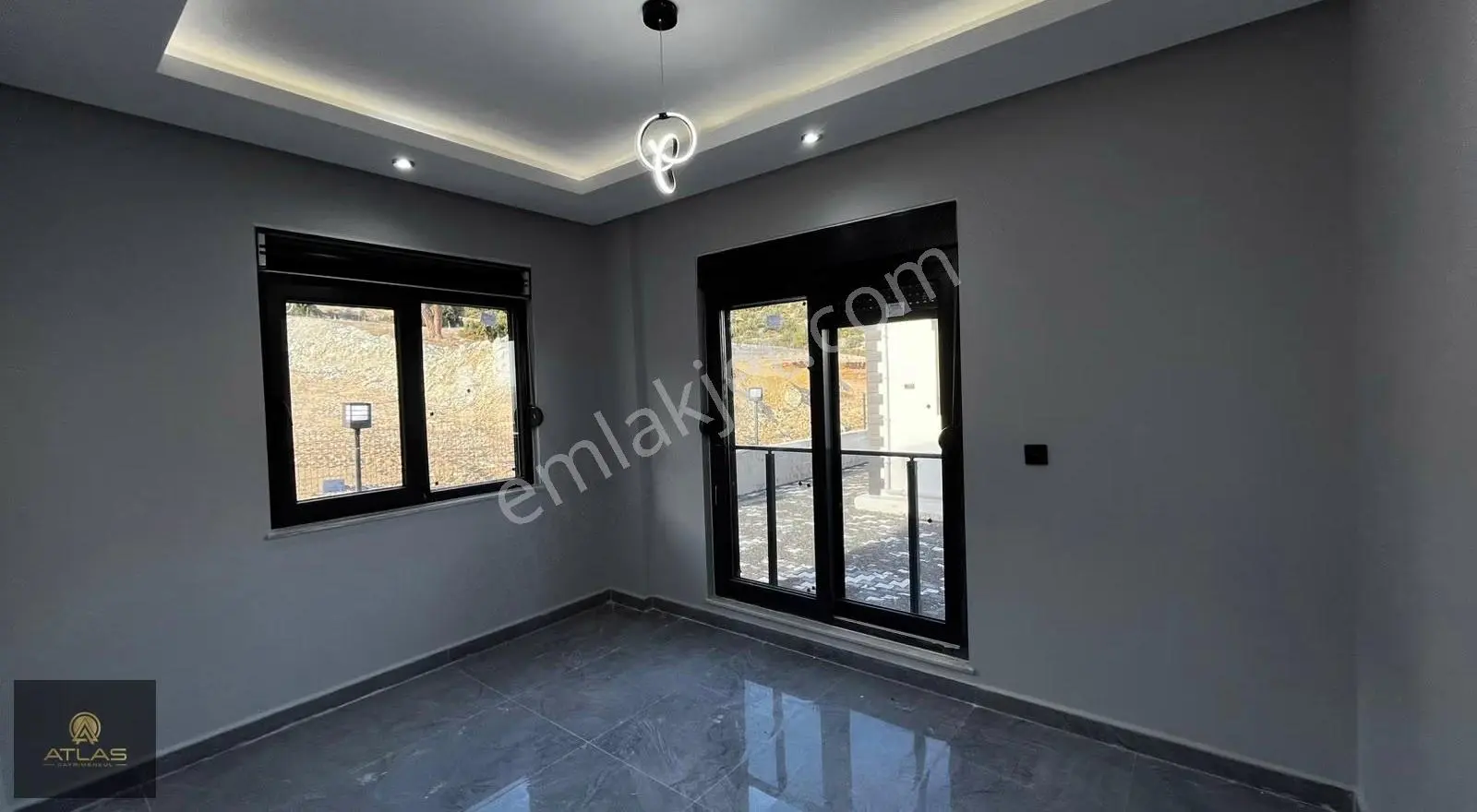 Atlas Emlak'tan Yeşilyayla Mah. Satılık Villa Ve Parseli - Görsel 2