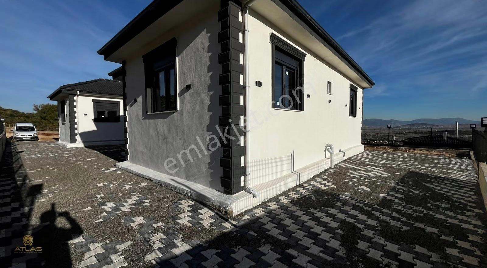 Atlas Emlak'tan Yeşilyayla Mah. Satılık Villa Ve Parseli - Görsel 12