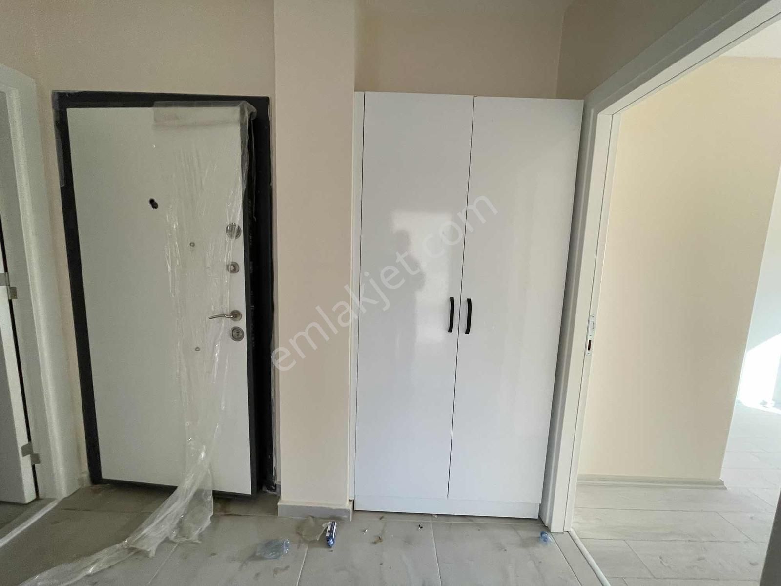 Doğayla İç İçe Ama Şehire Yakın -kiralık 2+1 - Görsel 2