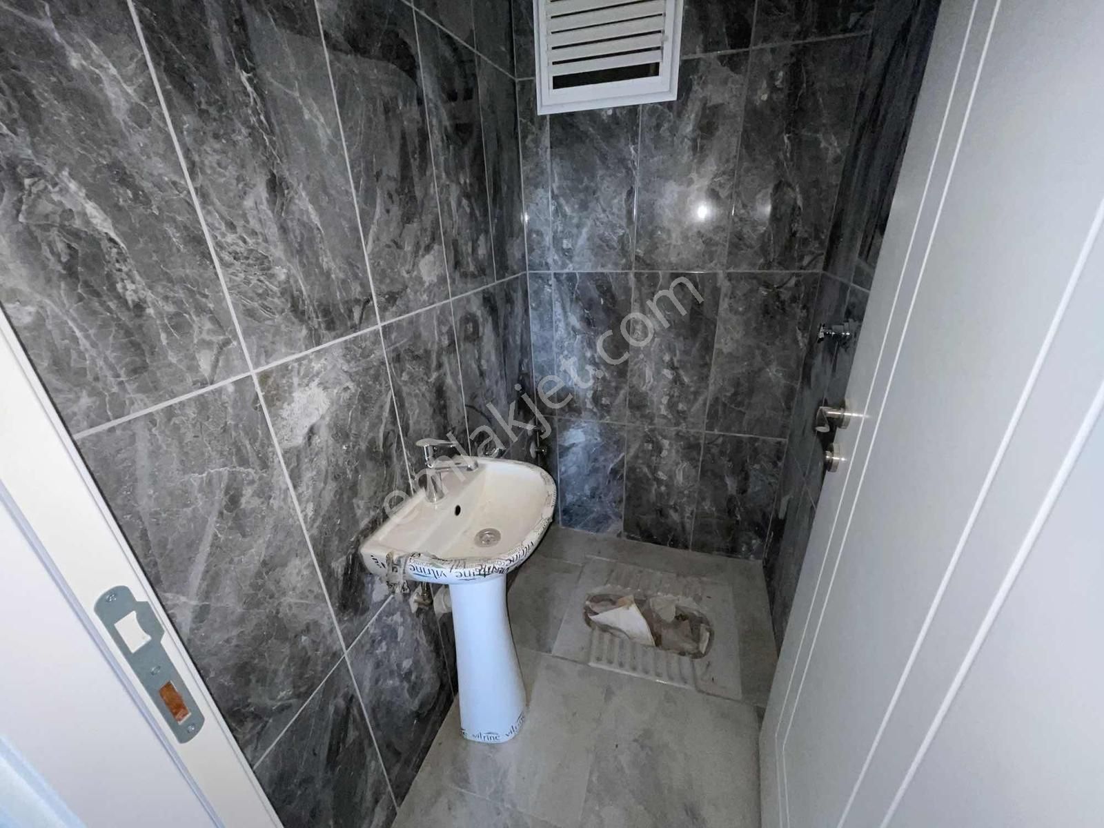 Doğayla İç İçe Ama Şehire Yakın -kiralık 2+1 - Görsel 8