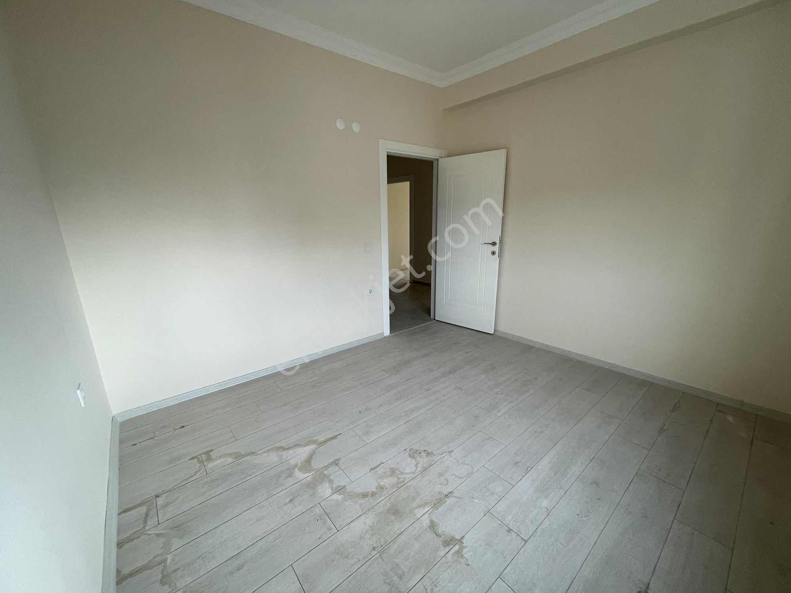 Doğayla İç İçe Ama Şehire Yakın -kiralık 2+1 - Görsel 3