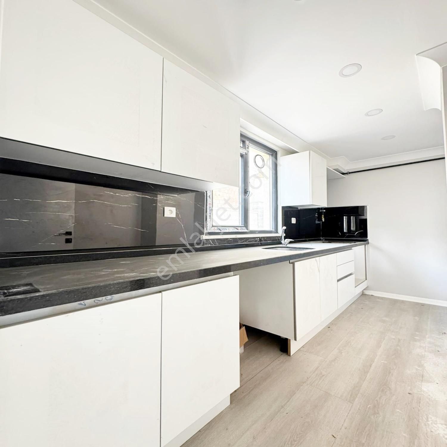 Çekmeköy Yapı Gayrimenkul'den 1+1 Oturuma Hazır Daire!! - Görsel 23