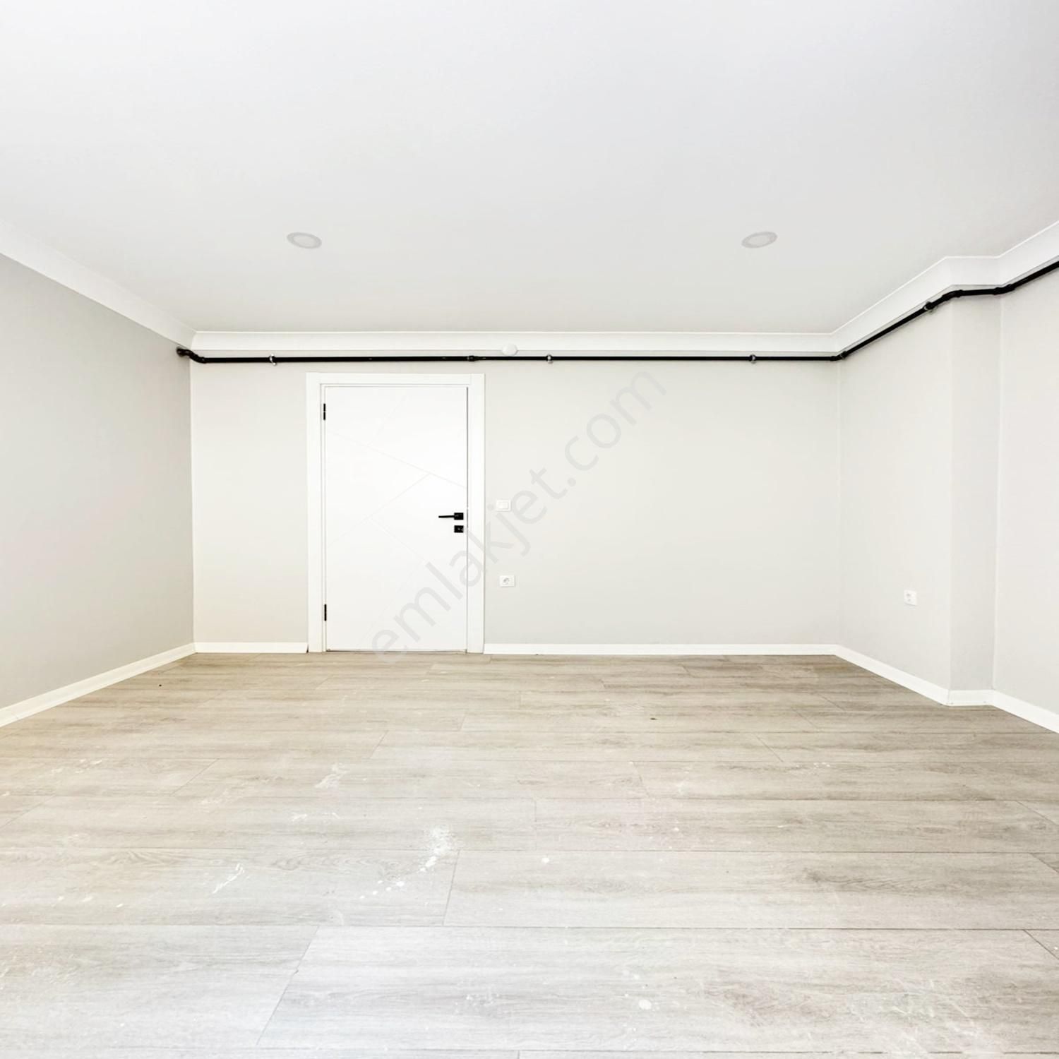 Çekmeköy Yapı Gayrimenkul'den 1+1 Oturuma Hazır Daire!! - Görsel 32