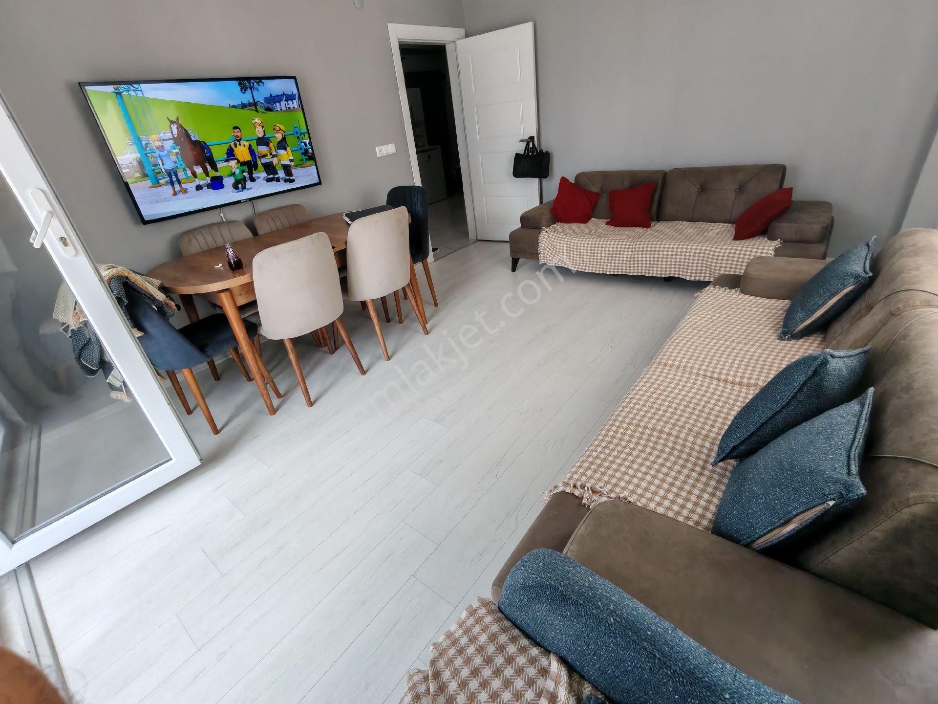 Re/max Mavi Birsen Çulha'dan Havuzlu Eşsiz Güzellikte Bahçe Katı - Görsel 3