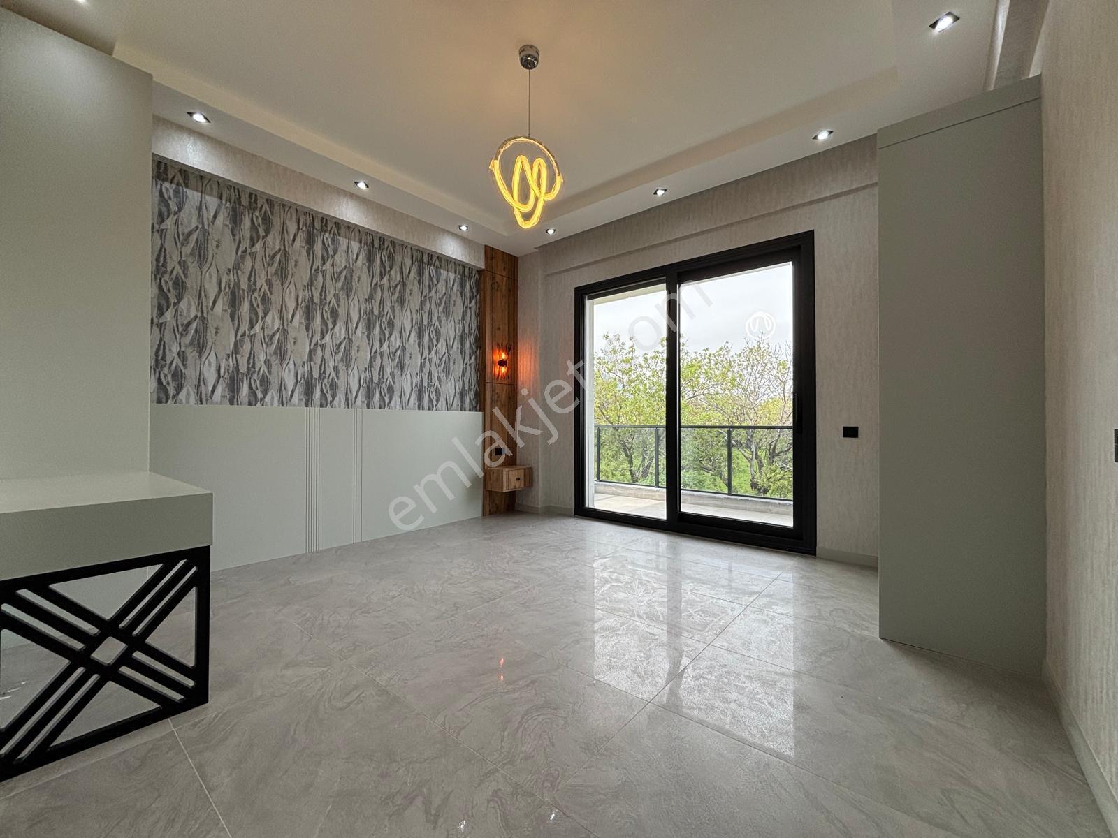 Denizli Başkarcı’da Havuzlu Müstakil Bağımsız Satılık Villa - Görsel 33
