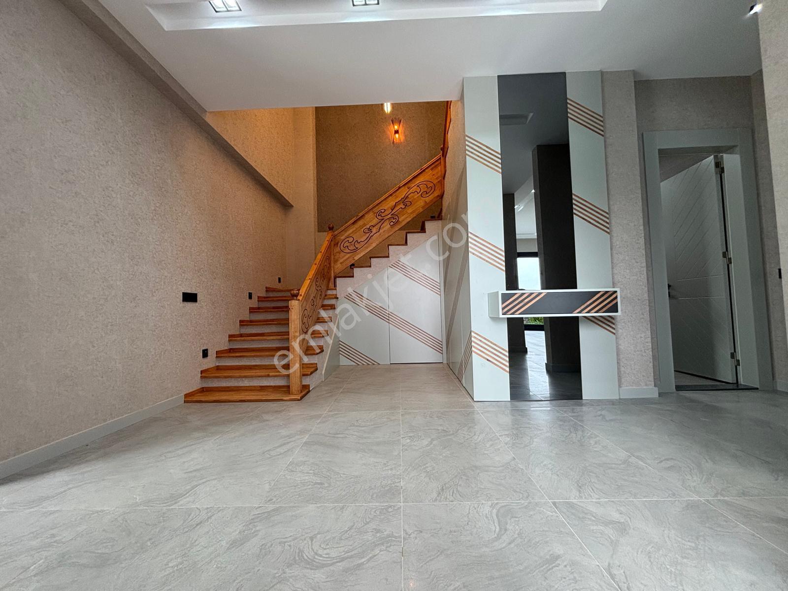 Denizli Başkarcı’da Havuzlu Müstakil Bağımsız Satılık Villa - Görsel 14
