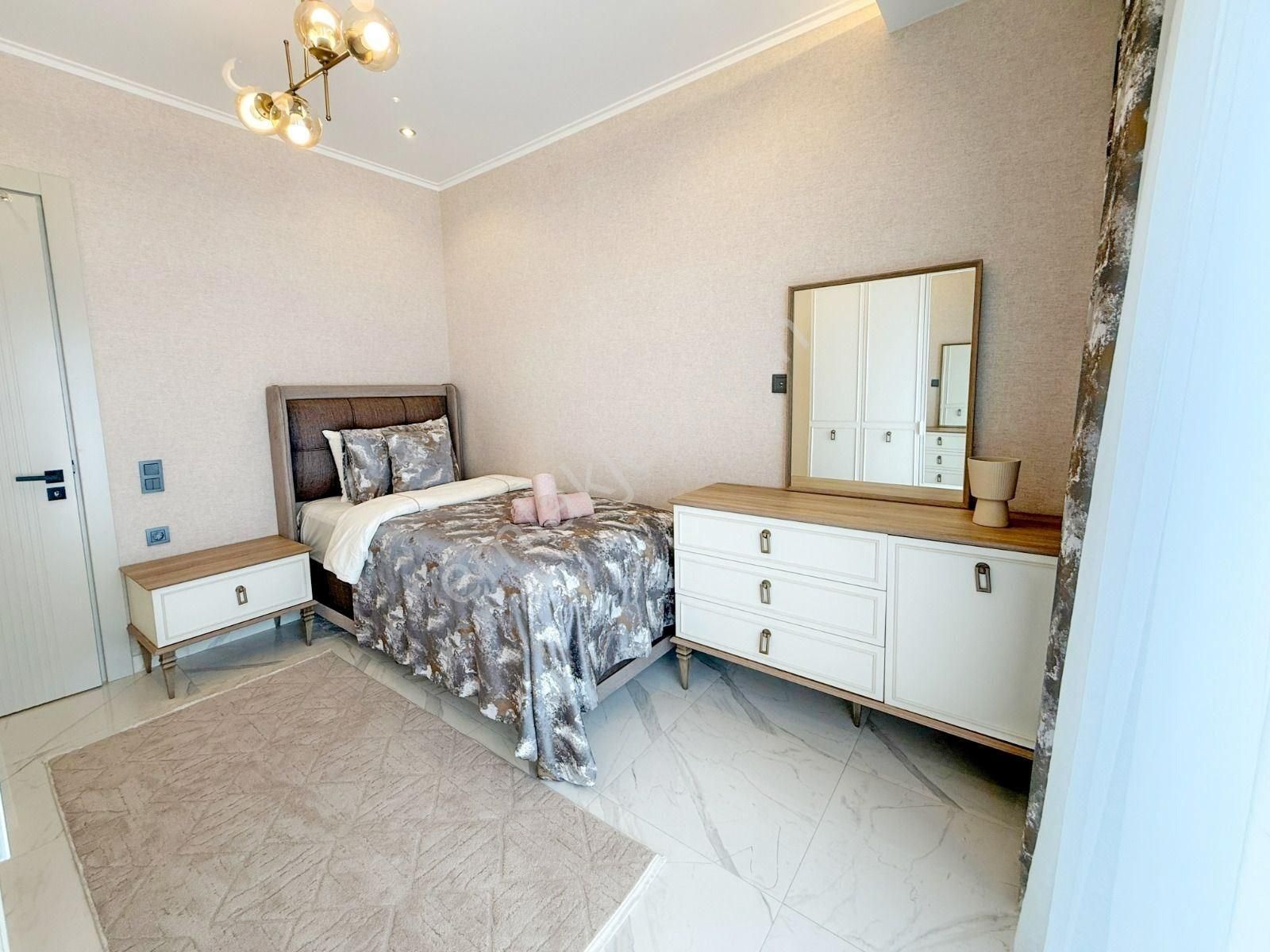 Alanya / Demirtaş’ta 2+1 Eşyalı Lüks Daire — Full Aktiviteli Site - Görsel 12