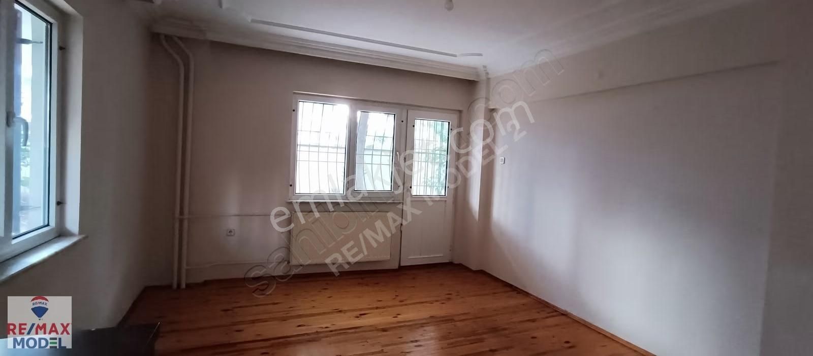Remax Model Kuşpınar Da Engelli Girişine Uygun 3+1 Satılık Daire - Görsel 17