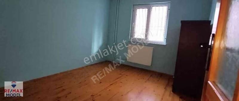 Remax Model Kuşpınar Da Engelli Girişine Uygun 3+1 Satılık Daire - Görsel 2
