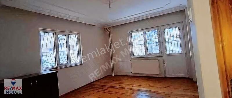 Remax Model Kuşpınar Da Engelli Girişine Uygun 3+1 Satılık Daire - Görsel 15