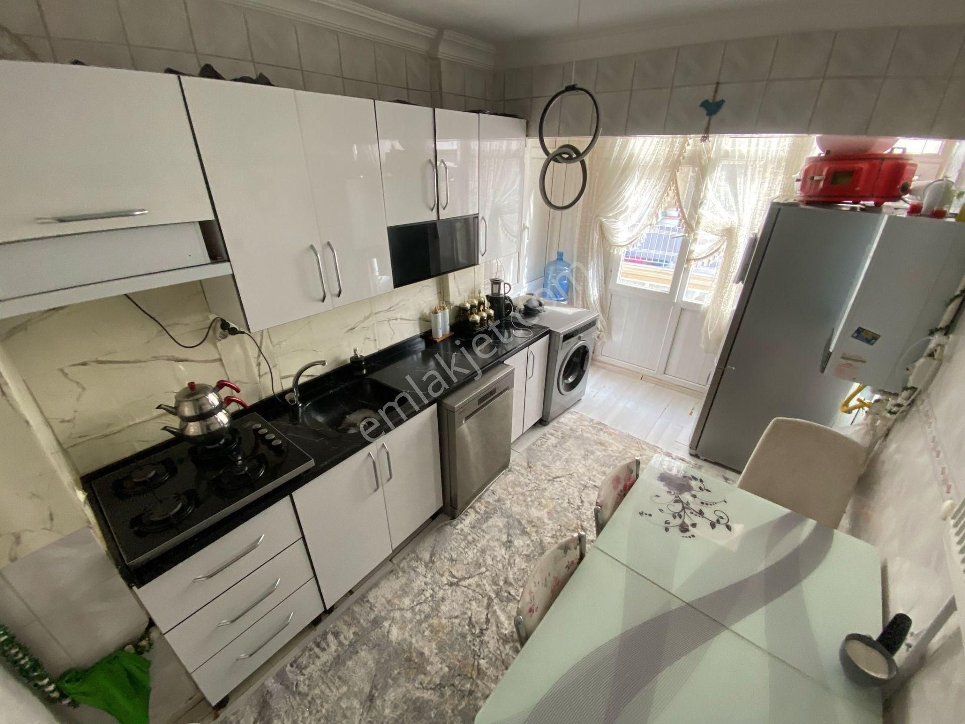 Es-as'tan Akşemsettin Mahallesinde Site İçerisinde 3+1 Bağımsız Daire - Görsel 2