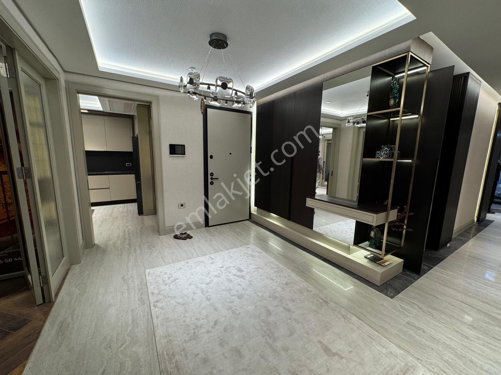 Analiz'den Komut Evlerinde 5+1 Ultra Lüks Satılık Daire - Görsel 17