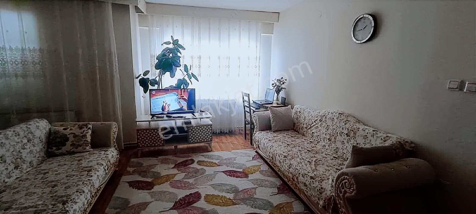Akkaya İnşaattan Çarşı Merkezinde İskanlı Uygun 3+1 !!