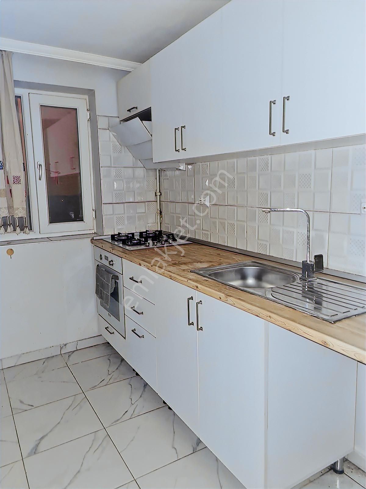 Arel'den Yüce Tepede Bahçe Katı 3+1 Kombi Isıtmalı Daire - Görsel 7