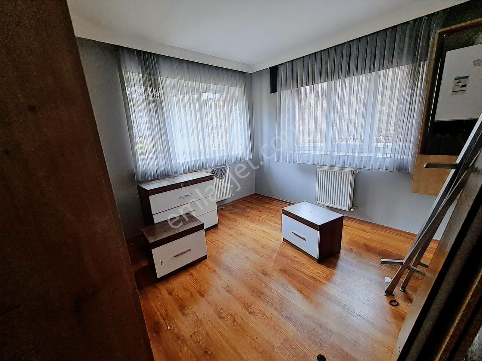 Arel'den Yüce Tepede Bahçe Katı 3+1 Kombi Isıtmalı Daire - Görsel 9