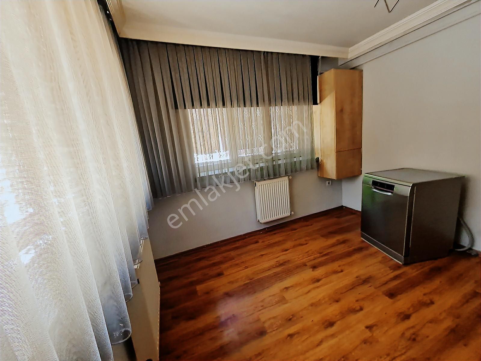 Arel'den Yüce Tepede Bahçe Katı 3+1 Kombi Isıtmalı Daire - Görsel 20