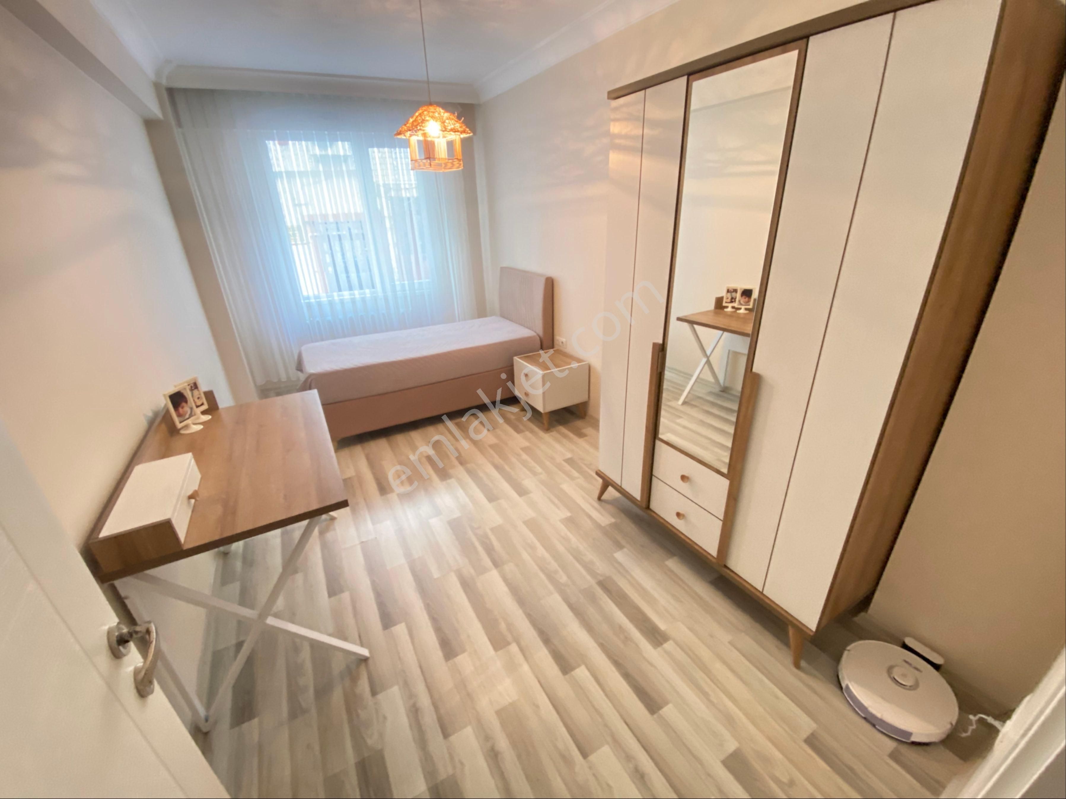 Furkan Emlaktan Selahiye Mah 2+1 110m2 9 Yıllık Cam Balkonlu Yüksek Giriş Fırsat Daire - Görsel 4