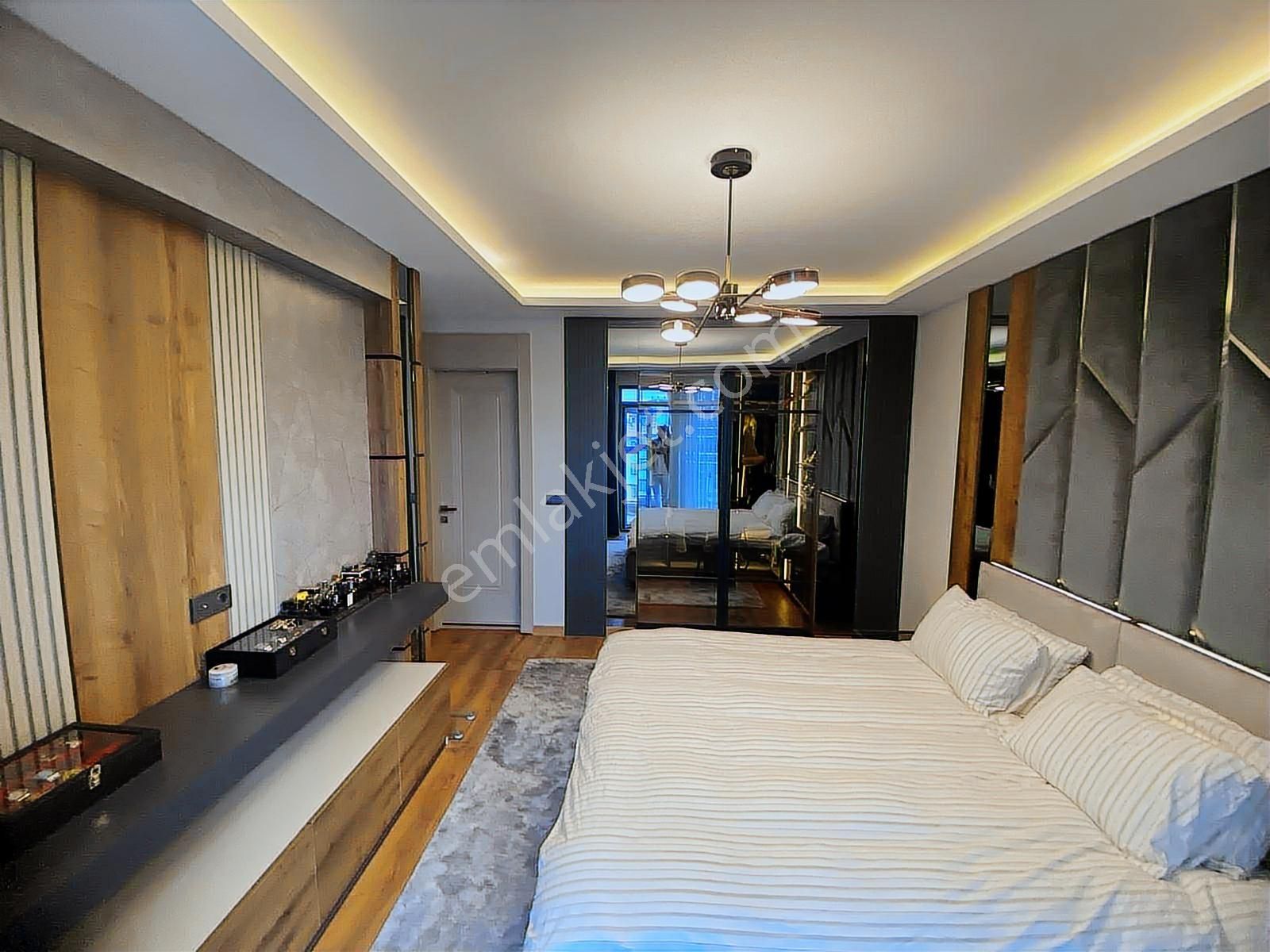 Ovacık'ta Eşsiz Mimarisiyle Şık Ve Konforun Buluştuğu Adres 4+1 - Görsel 27