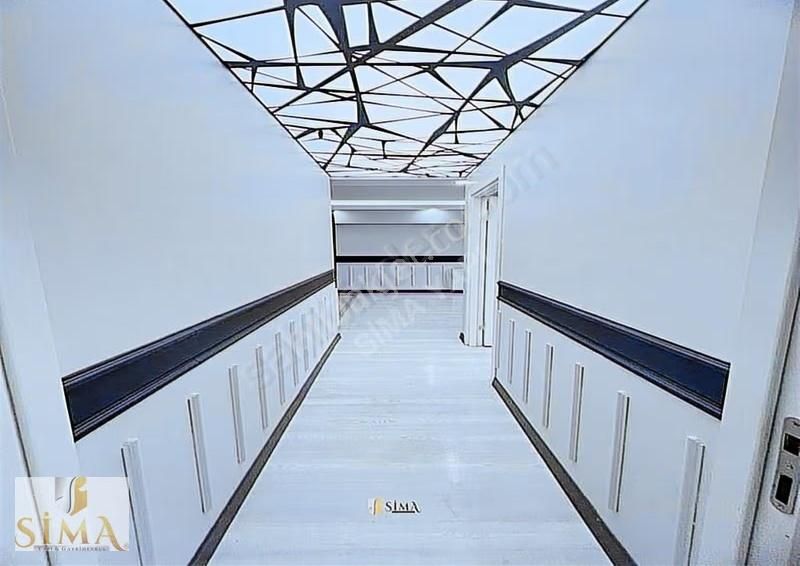 Metrobüsün Yürüme Mesafesi 5dk Tam Donanımlı Site İçerisinde 2+1 - Görsel 18