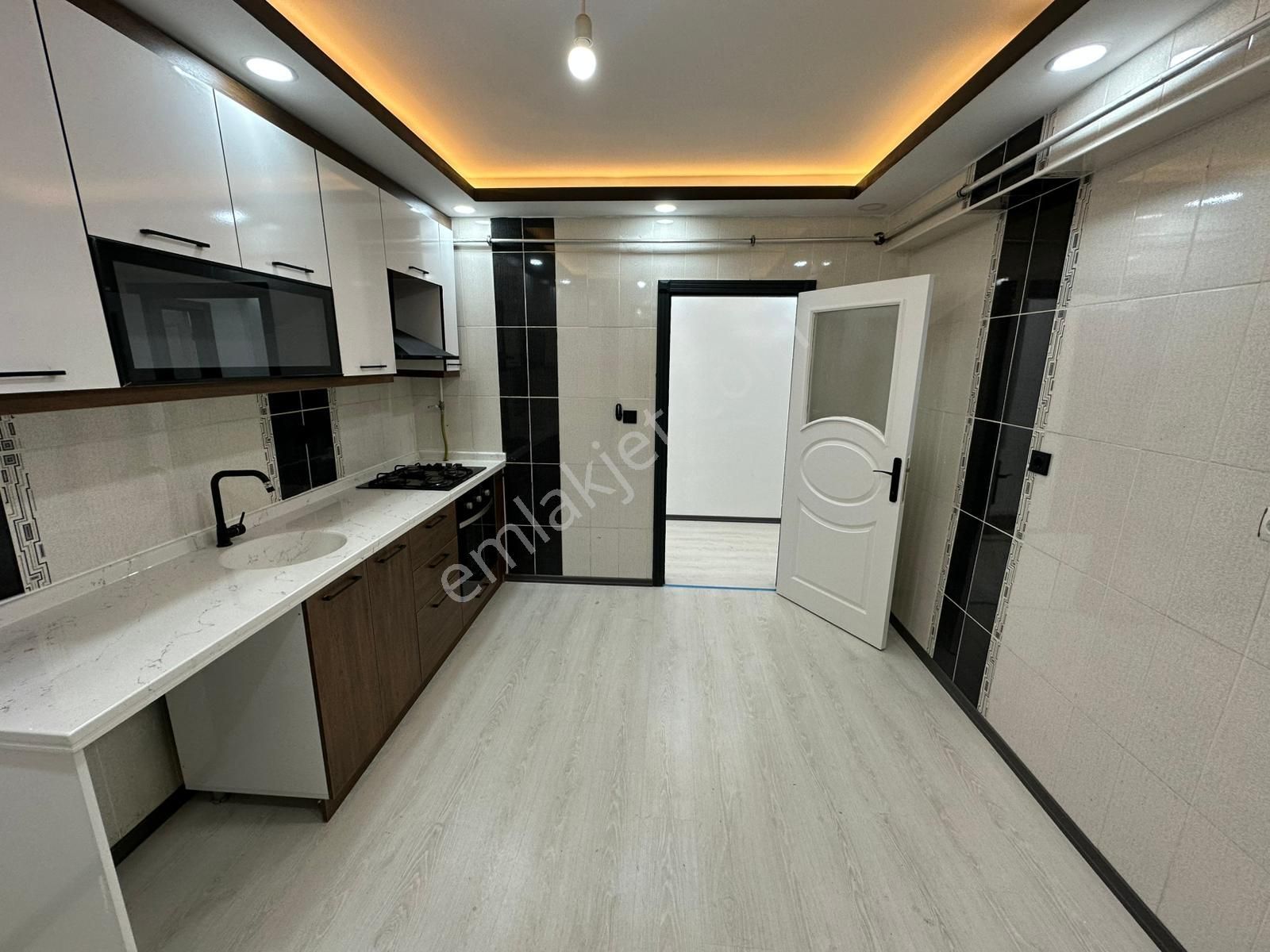 Çambaşı Caddesine Komşu 3+1 Full Yapılı Y.g. Daire - Görsel 15