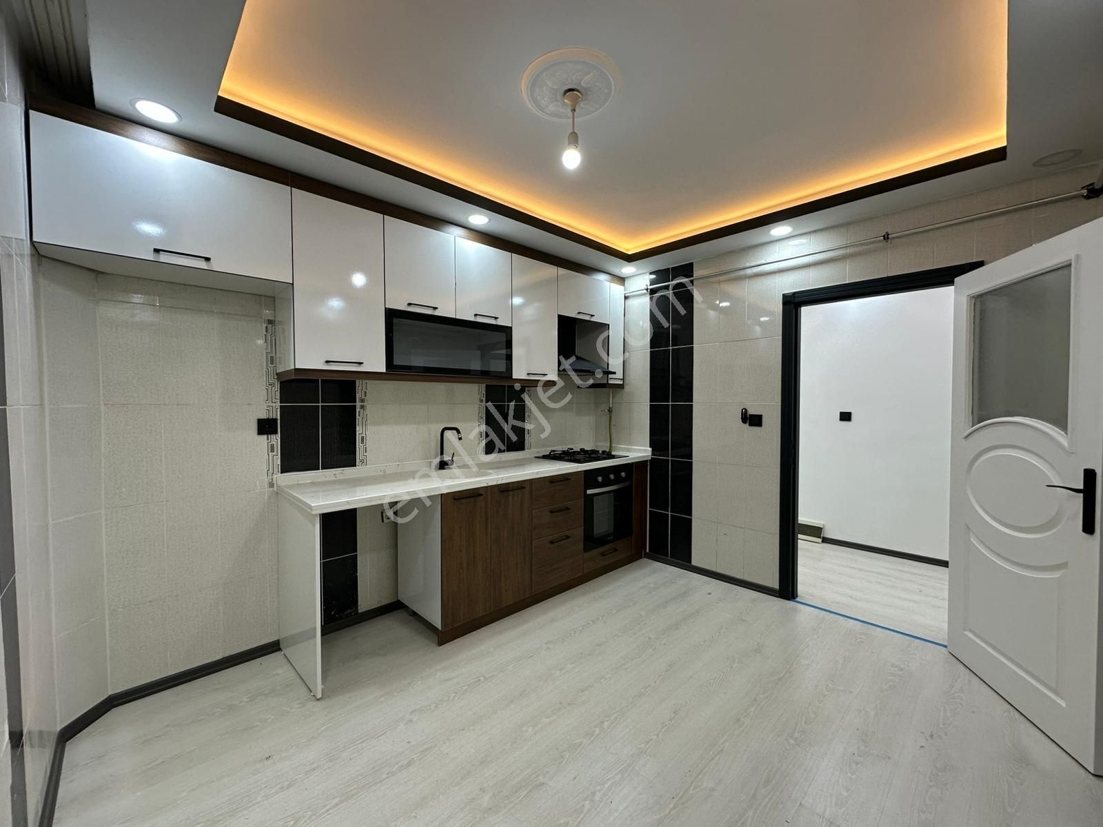 Çambaşı Caddesine Komşu 3+1 Full Yapılı Y.g. Daire - Görsel 18