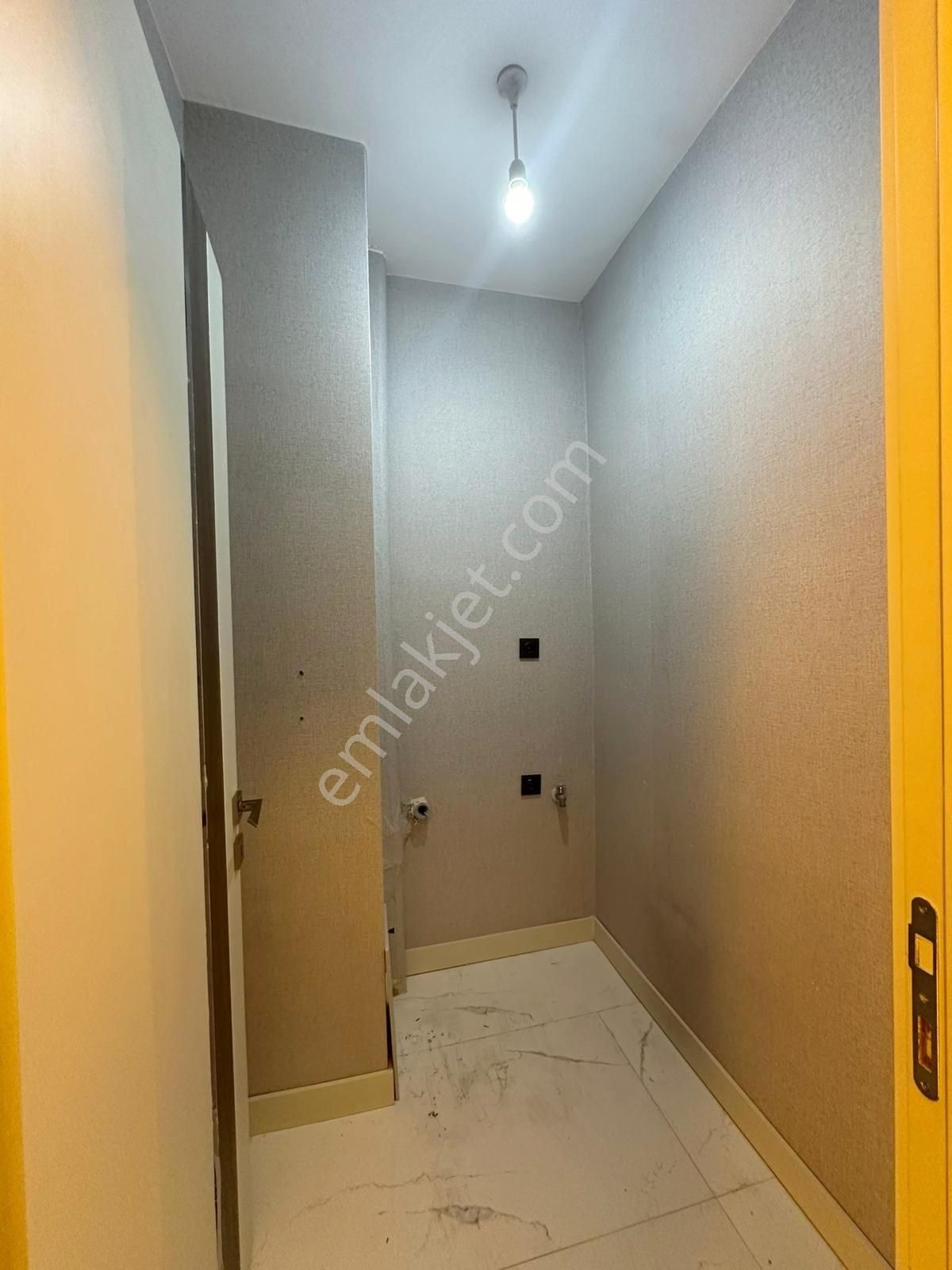 Ovacık'ta 3 Bloklu Güvenlikli Sitede Lüks 4,5+1 Kiralık Daire - Görsel 22