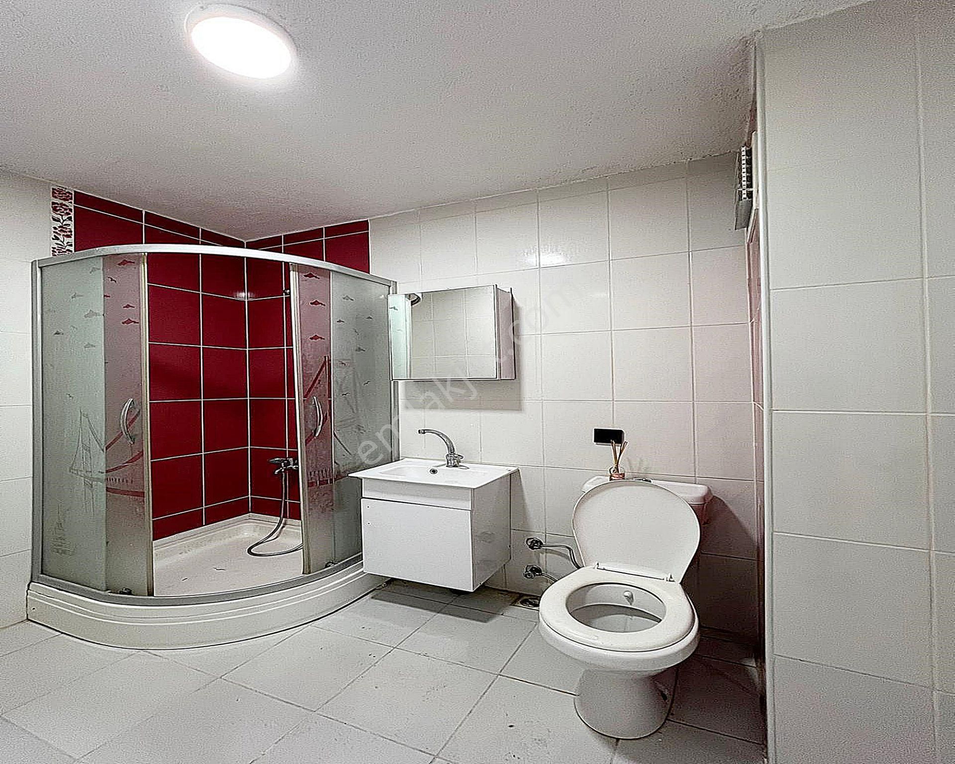 Metrobüse Çok Yakın Acil Satılık 2+1 Bahçe Katı Yüksek Kredi İmkanı İle ! - Görsel 17