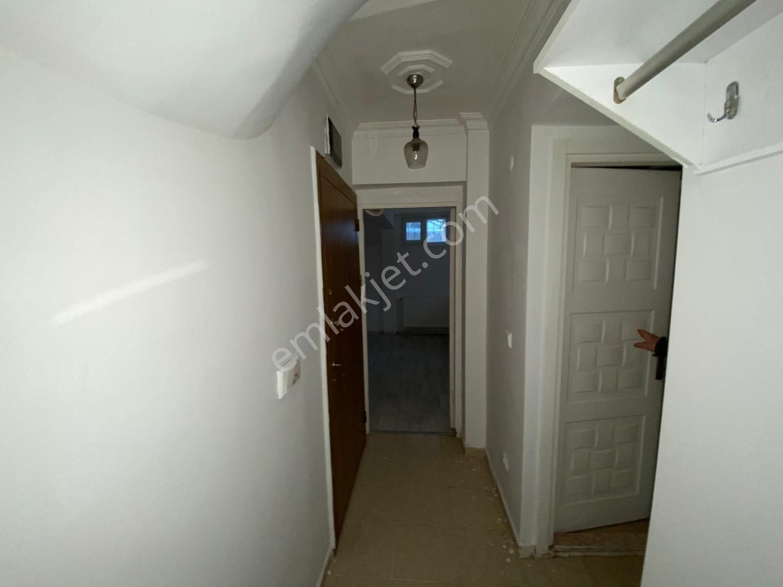 Esenler Turgut Reis Mahallesinde Kiralık Daire - Görsel 8