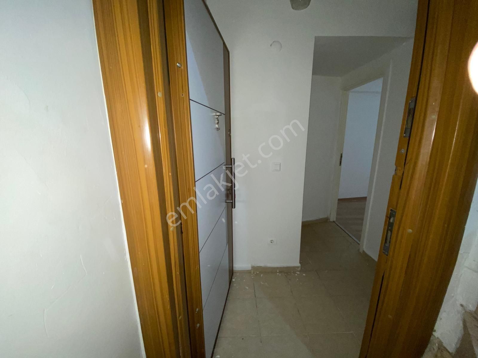 Esenler Turgut Reis Mahallesinde Kiralık Daire - Görsel 4