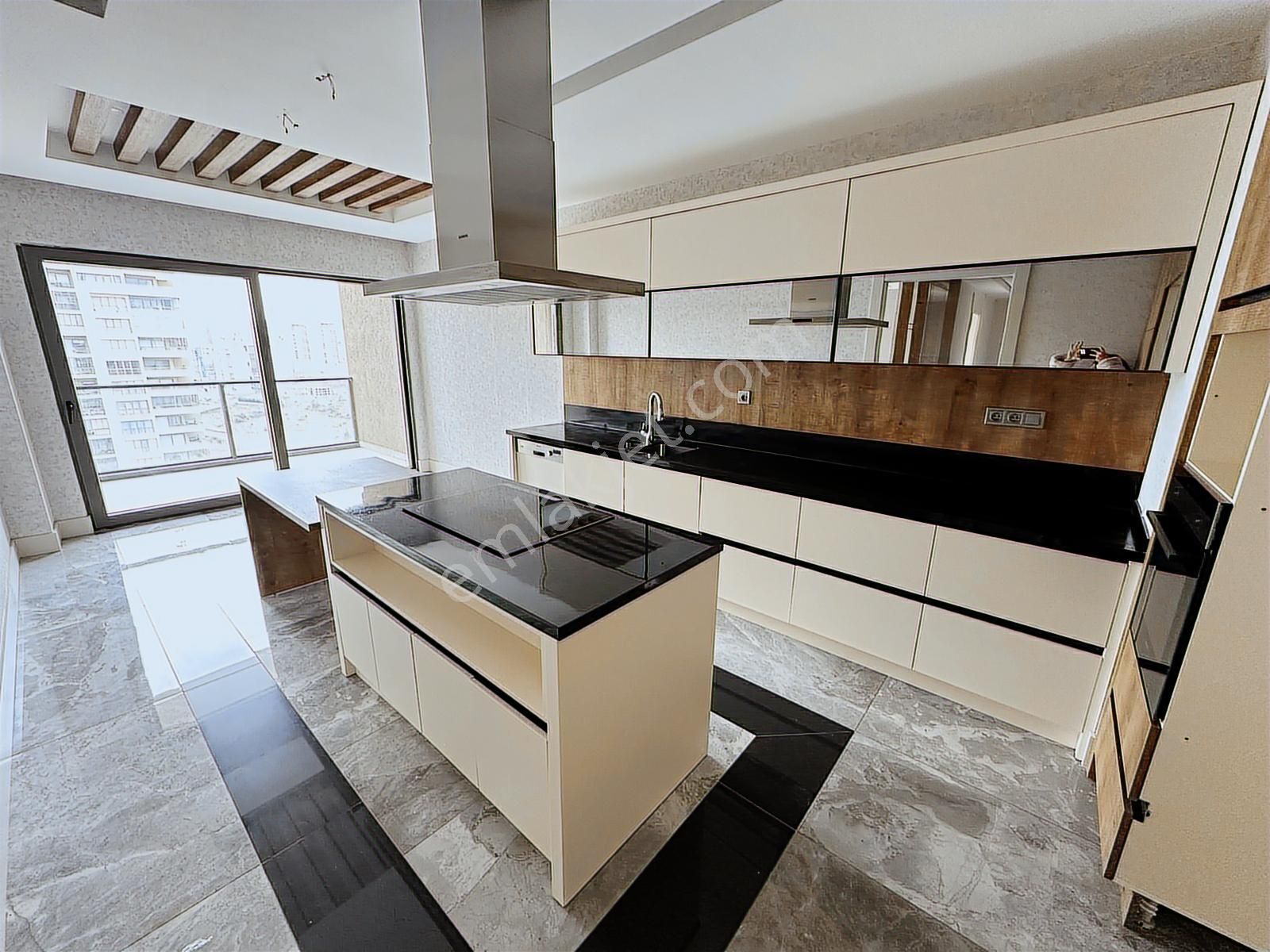 Ovacık'ın Tek Ödülllü Projesinde Göl Manzaralı Lüks Site Dairesi - Görsel 34