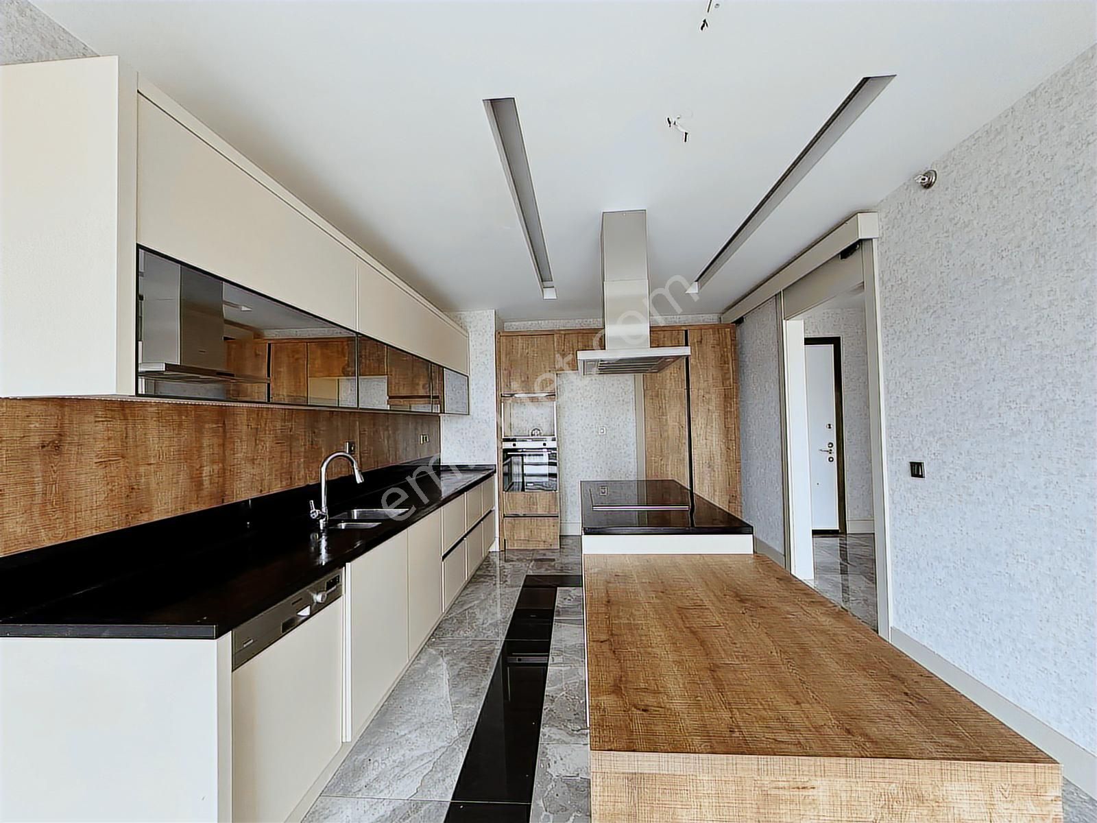 Ovacık'ın Tek Ödülllü Projesinde Göl Manzaralı Lüks Site Dairesi - Görsel 22