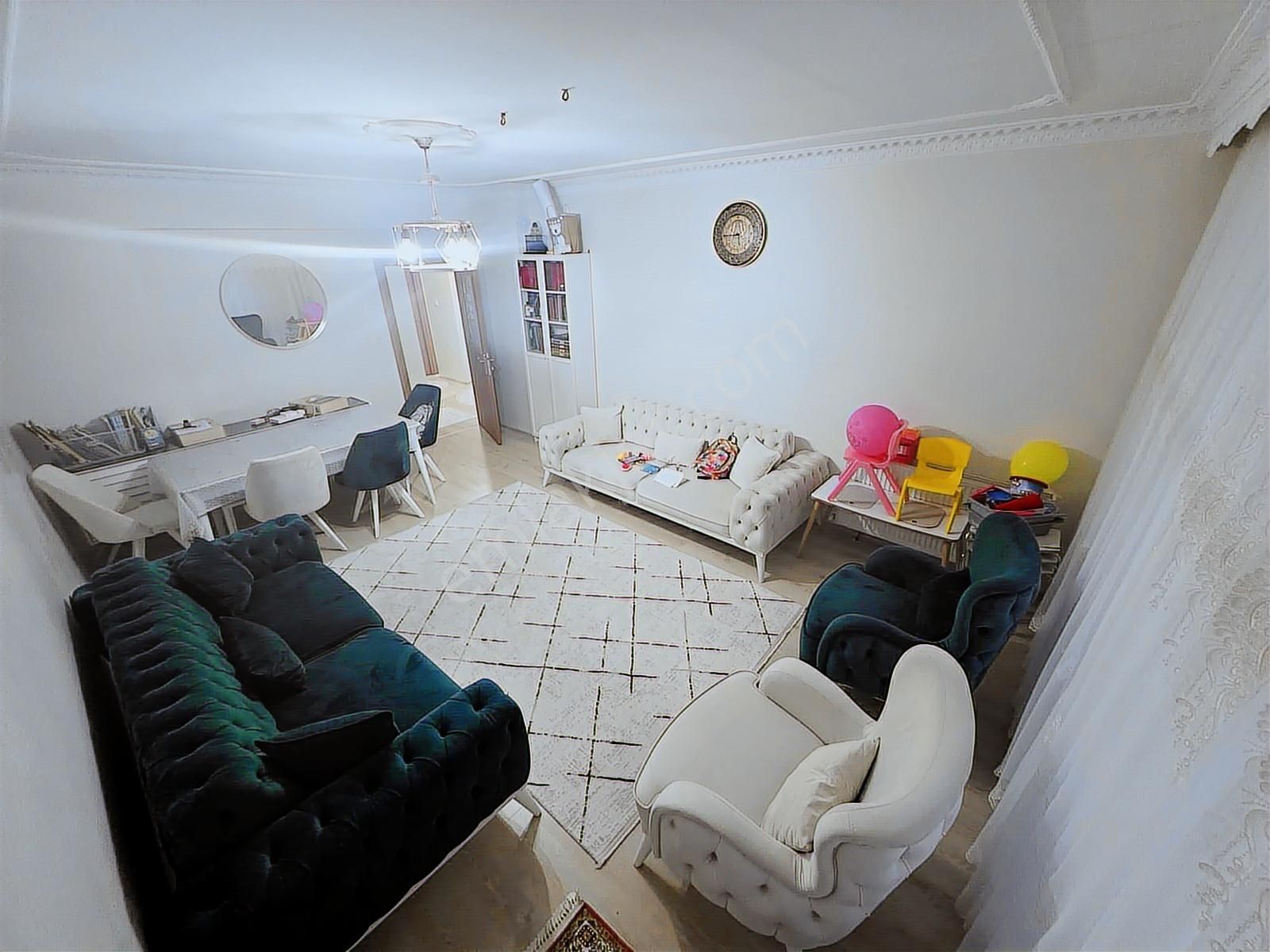 Başkent Caddesi Paralelinde Full Yapılı Asansörlü Üst Katta 3+1 - Görsel 8