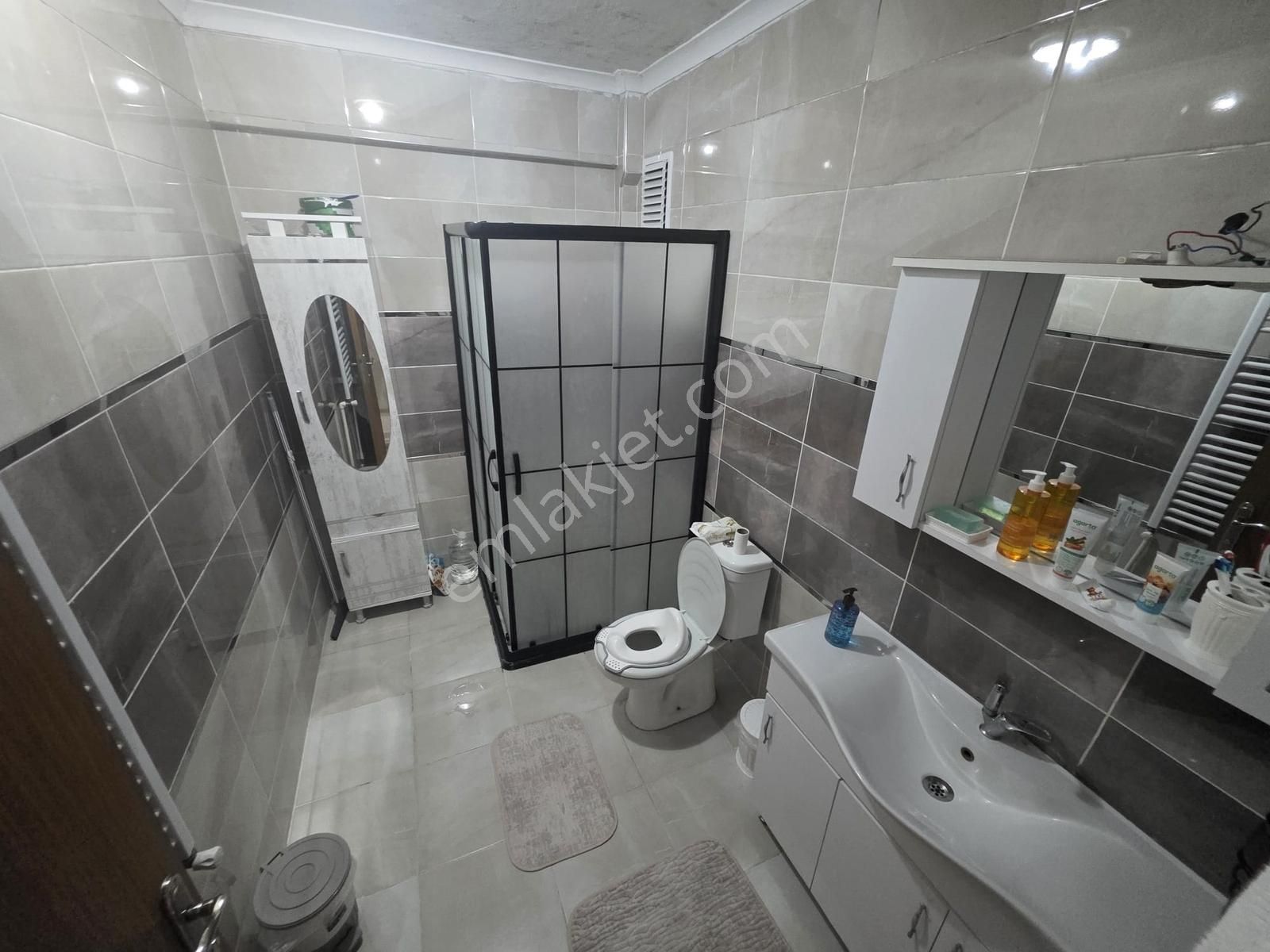 Başkent Caddesi Paralelinde Full Yapılı Asansörlü Üst Katta 3+1 - Görsel 9