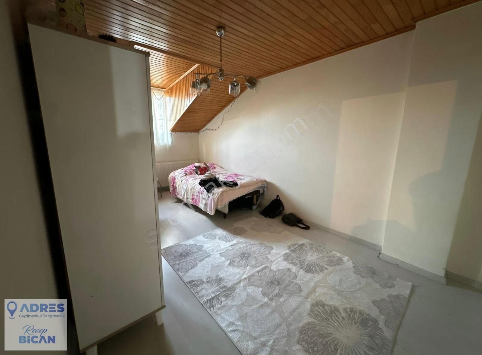 Sultangazi Cebeci Mah Atatürk Blv. Satılık 200m2 Dubleks Daire - Görsel 9