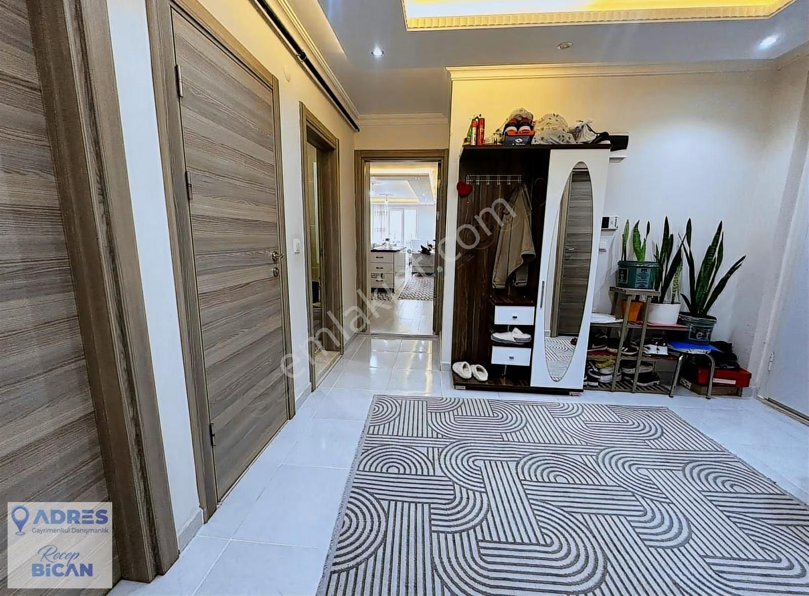 Sultangazi Cebeci Mah Atatürk Blv. Satılık 200m2 Dubleks Daire - Görsel 22