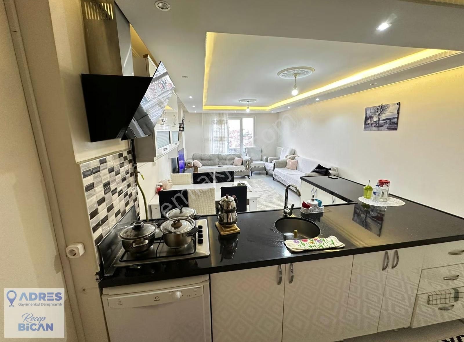 Sultangazi Cebeci Mah Atatürk Blv. Satılık 200m2 Dubleks Daire - Görsel 32