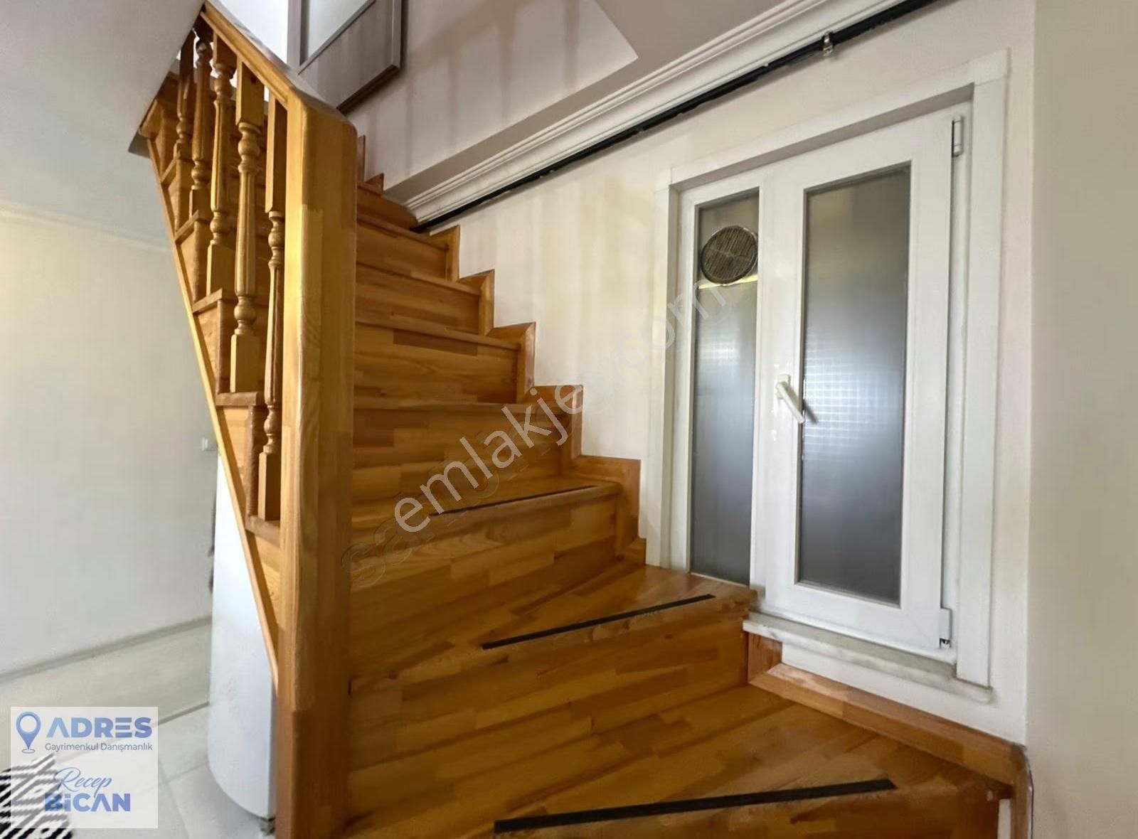 Sultangazi Cebeci Mah Atatürk Blv. Satılık 200m2 Dubleks Daire - Görsel 2