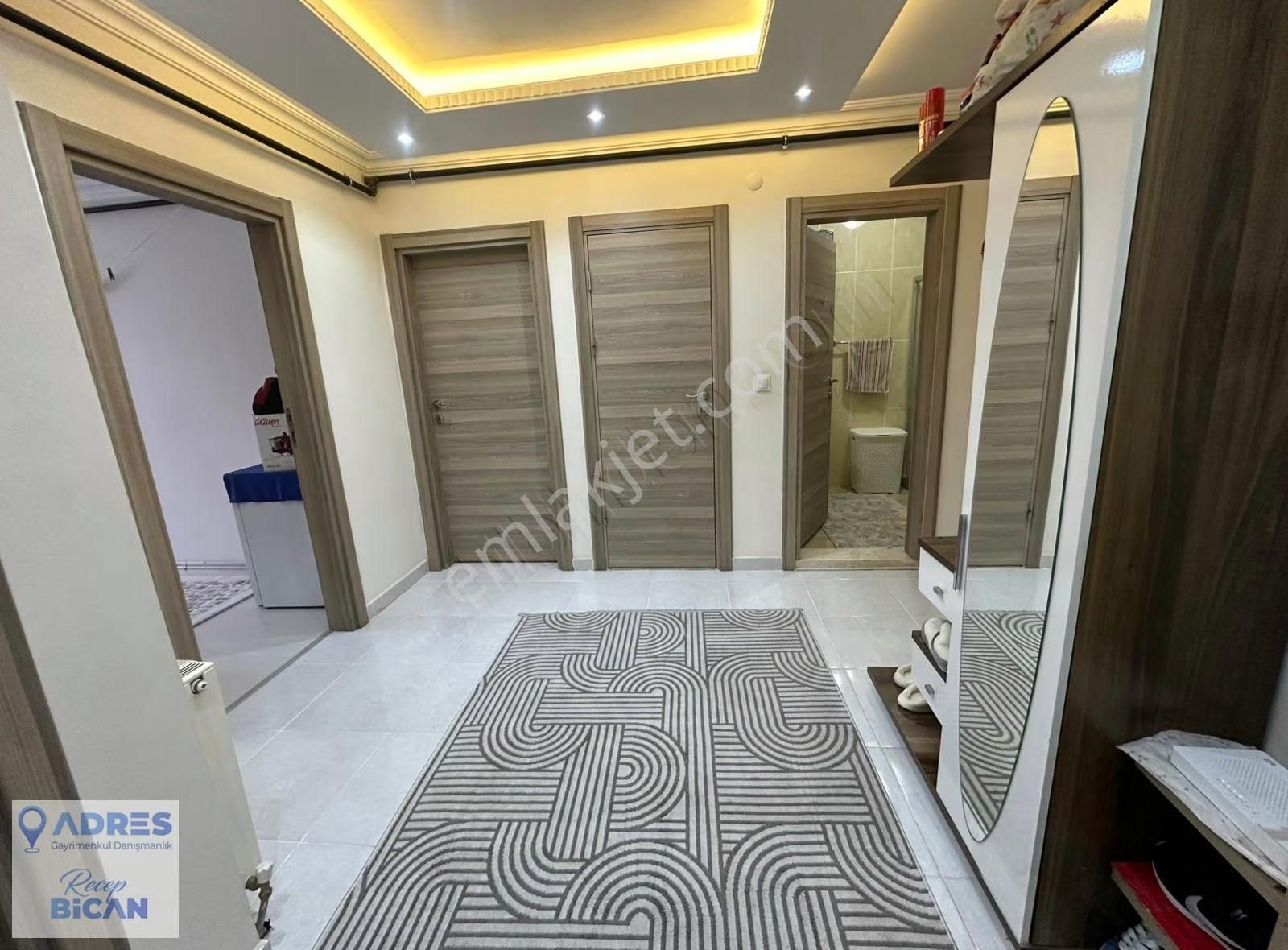 Sultangazi Cebeci Mah Atatürk Blv. Satılık 200m2 Dubleks Daire - Görsel 17