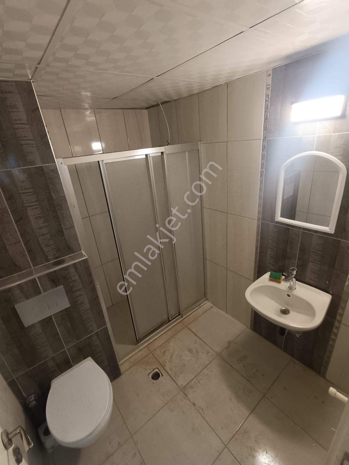 Mithatpaşa Cami Civarı Site İçerisinde 2+1 Açık Mutfak+ankastreli+giyinme Odalı+satılık Daire - Görsel 22