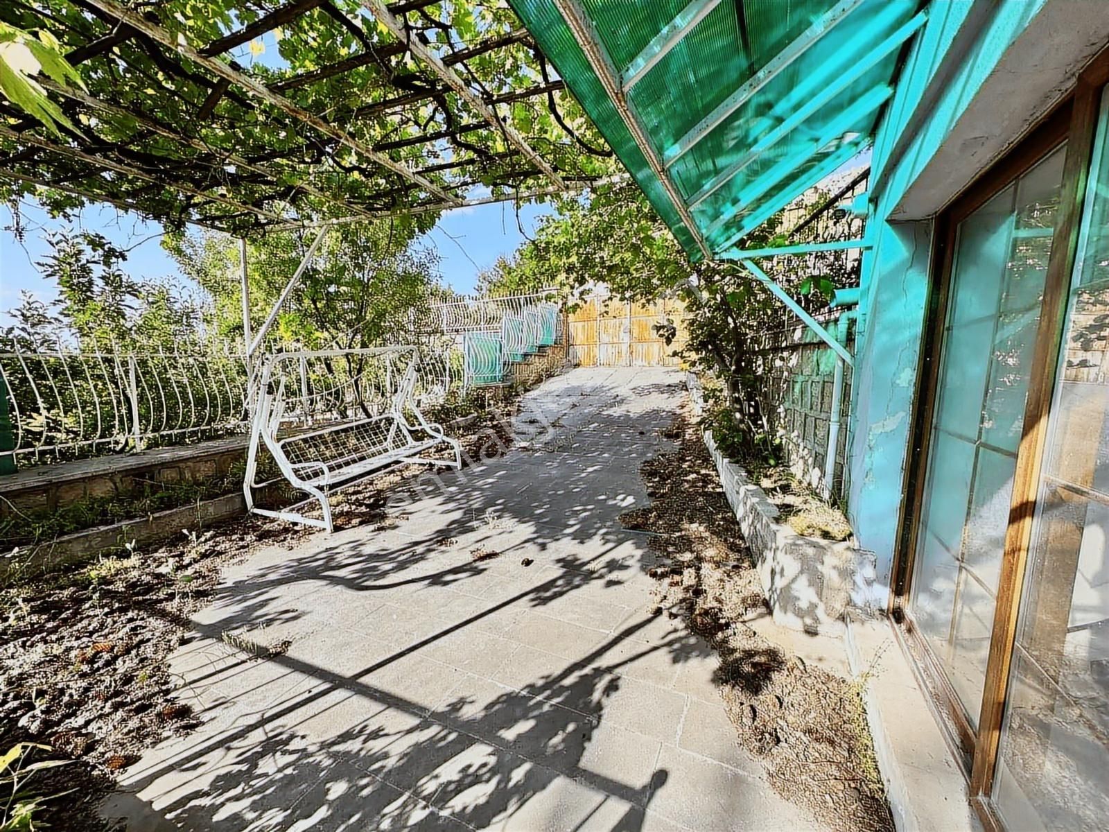 Duru Team - Talas Harman'da 3 Katlı Komple Şehir Manzaralı Villa - Görsel 11