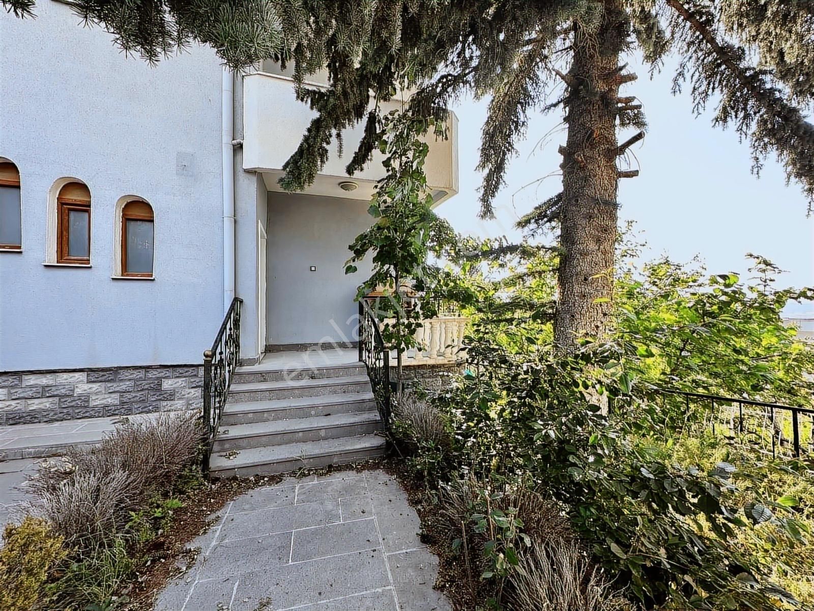 Duru Team - Talas Harman'da 3 Katlı Komple Şehir Manzaralı Villa - Görsel 34