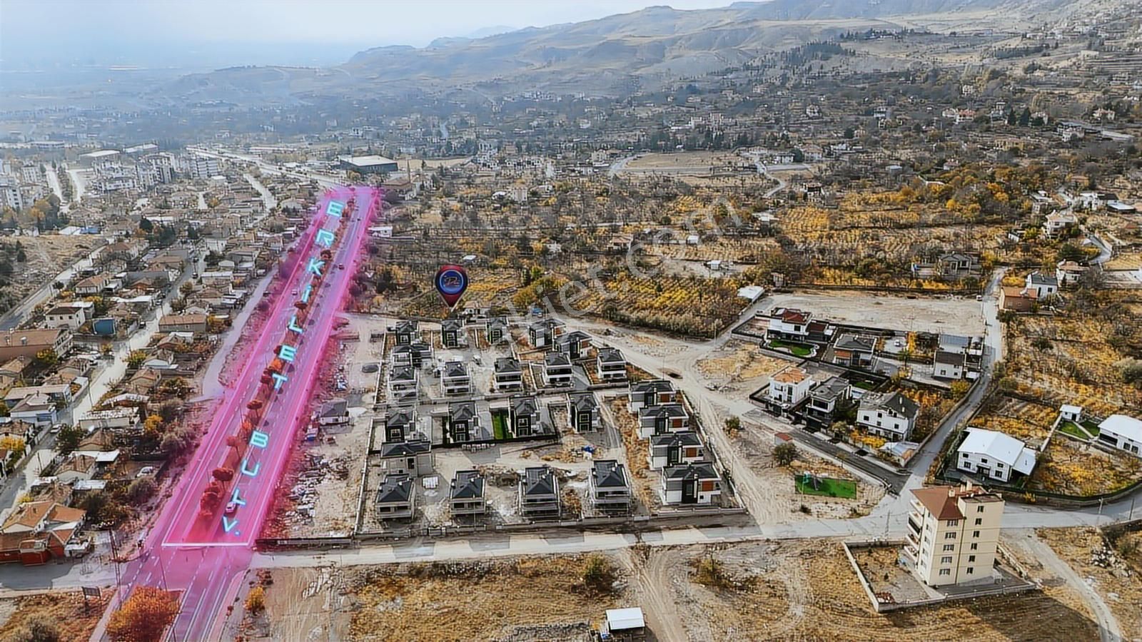 The Duru Team - Erkilet Bulv. Üzerinde Dakaş'ta 4.5+1 Lüx Villa - Görsel 24