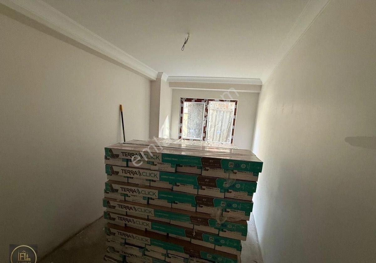 Fl Emlaktan Bulgurlu Metro Yakını 2+1 Sıfır Bahçe Kat - Görsel 11